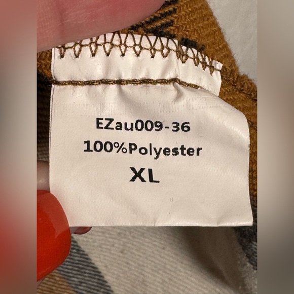 Plaid Jacket in Brown and Cream - Picture 6 of 10